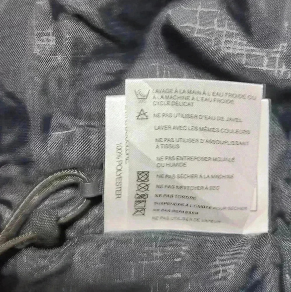 Karbon #3 Boys Ski/ Snowboarding Jacket. Size 14 🇨🇦 - Picture 5 of 9